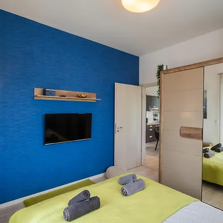 Fox A11 Apartament Zamárdi