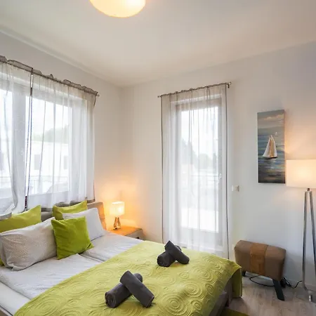 Fox A11 Apartament *