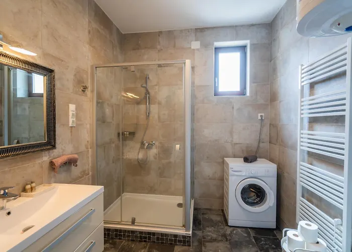 Fox A11 Apartament Zamárdi